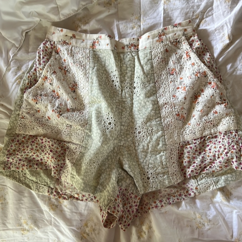 cottage core highwaisted shorts